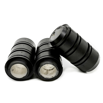 Stalen kerndraad RTL TA Series Wing Hammerless Rubber Swab Cup Voor Oliepijp
