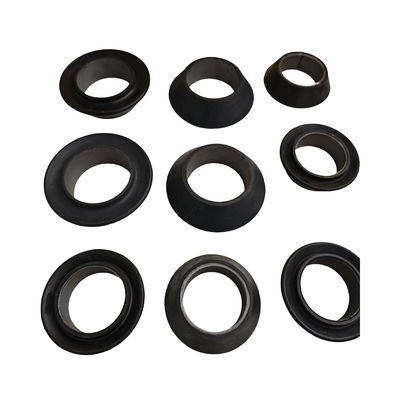 Oliebestendige NBR FKM Rubber Swab Cup met 10.000 psi druk en aangepaste maten voor het schoonmaken van olieputten