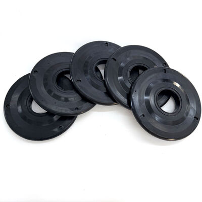 9 inch OD Flat Pipe Wiper met aanpasbare ID en oliebestendige elastomeer voor het schoonmaken van boorpijpen