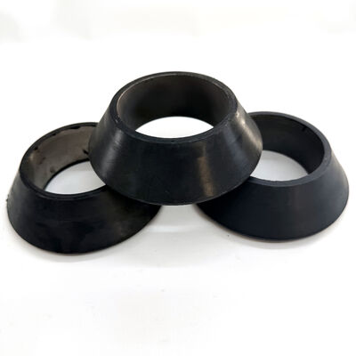 Flexible 4.5 "V-stijl Swab Cup met stalen versterkte basis voor zand-beladen putboren omgevingen