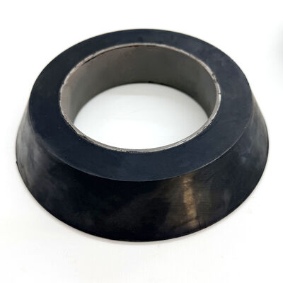 Flexible 4.5 "V-stijl Swab Cup met stalen versterkte basis voor zand-beladen putboren omgevingen